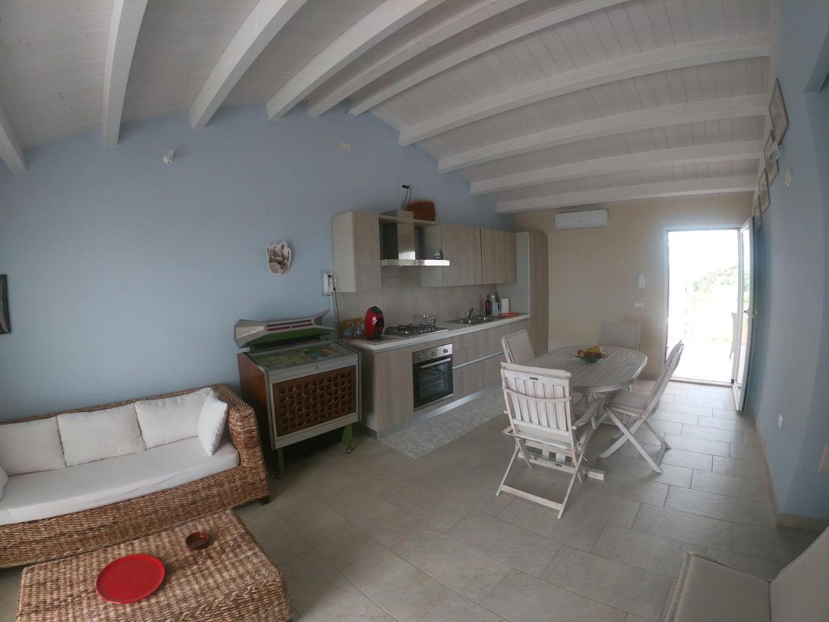 Fronte Mare S'Arena Scoada Apartment Putzu Idu Exterior foto