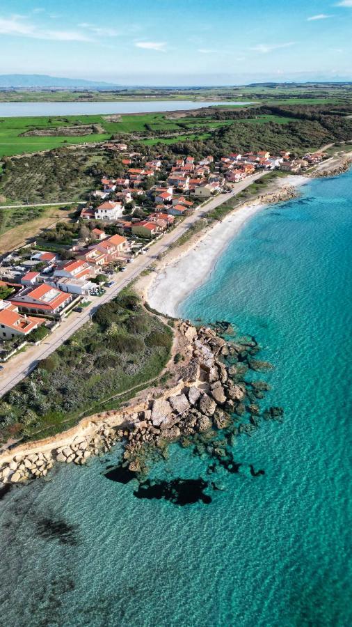 Fronte Mare S'Arena Scoada Apartment Putzu Idu Exterior foto
